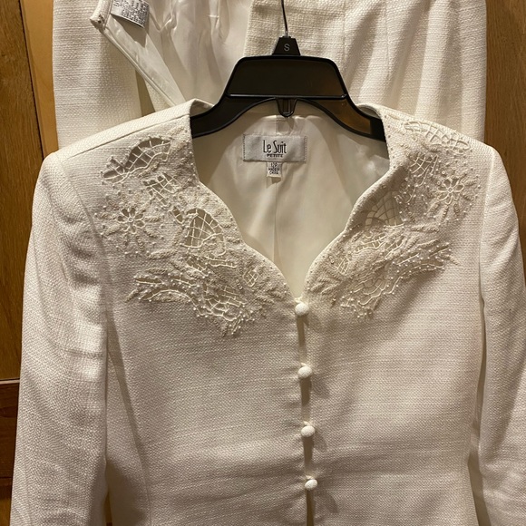 LE SUIT Cream White 4 Button 2 Pc Textured Blazer Coat Jacket Skirt Suit Size 12 - Picture 4 of 6
